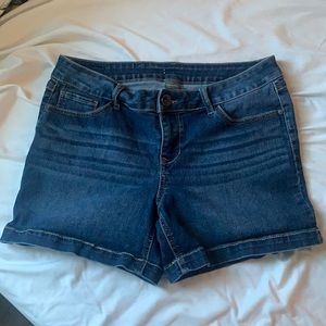 Women’s shorts